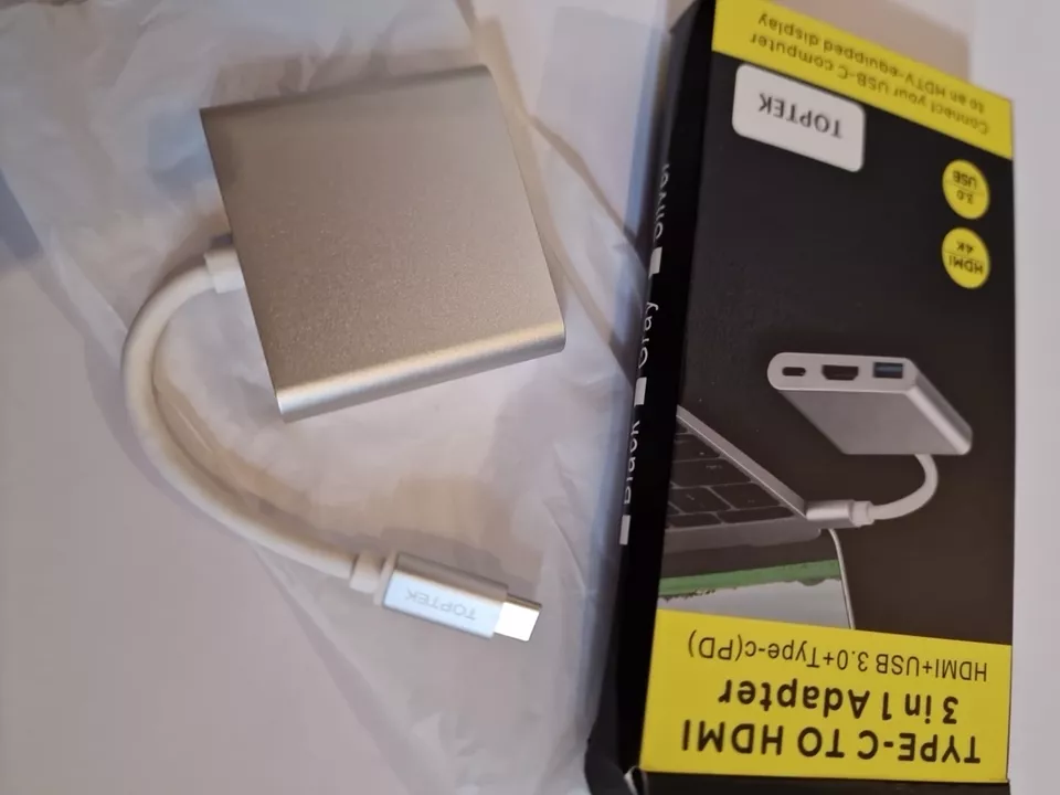 3-in-1 USB-C to HDMI Hub Adapter with USB 3.0 and 4K Support – Perfect for MacBook & Samsung Devices - Image 4